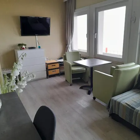 A Cozy With A Sleeping Area And A Fantastic Sea View T43 Lejlighed