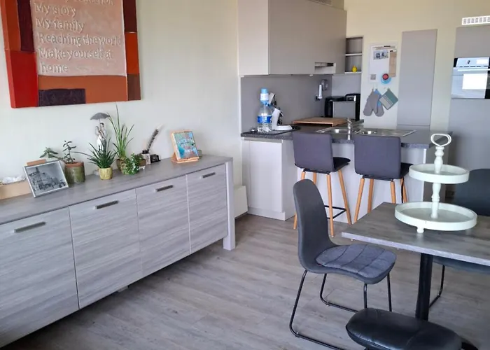 A Cozy With A Sleeping Area And A Fantastic Sea View T43 *